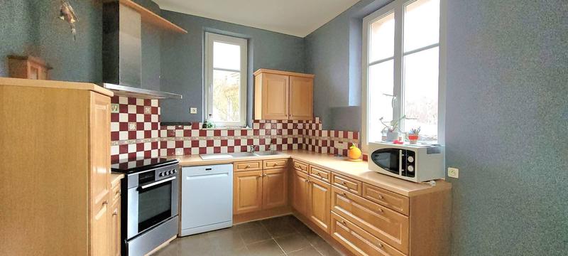 Maison - 160 m² - 8 pièces