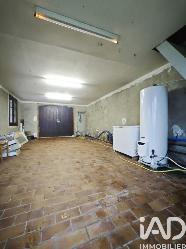 Maison - 217 m² - 8 pièces