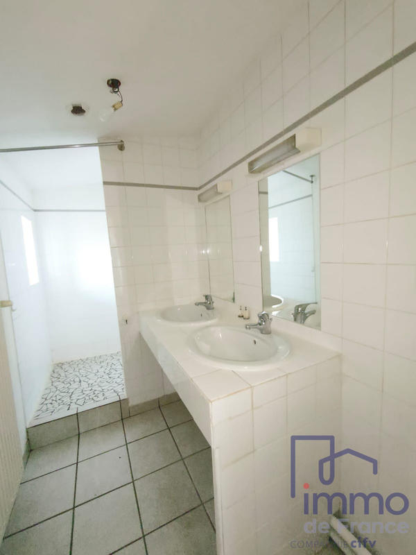 Appartement - 69 m² - 4 pièces