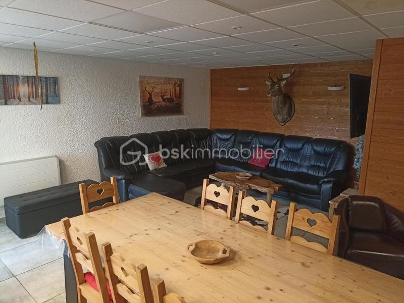 Appartement - 87 m² - 5 pièces