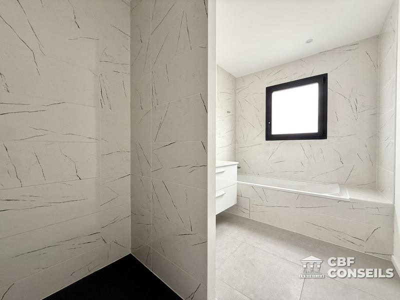 Maison contemporaine - 125 m² - 6 pièces