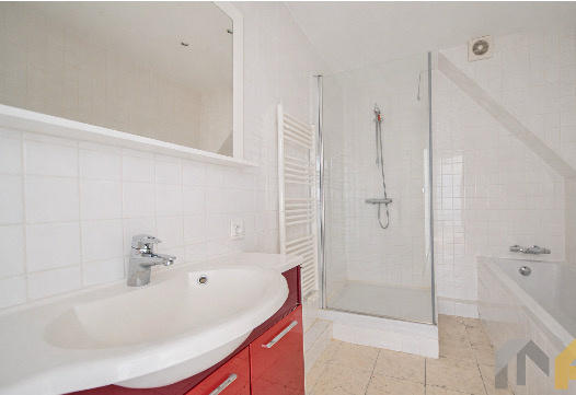 Appartement - 76 m² - 3 pièces