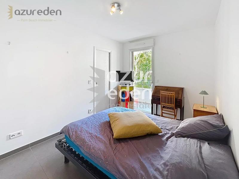 Appartement - 80 m² - 3 pièces