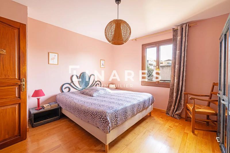 Maison - 162 m² - 6 pièces