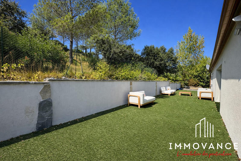 Villa - 180 m² - 6 pièces