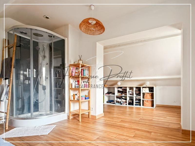 Maison - 126 m² - 5 pièces