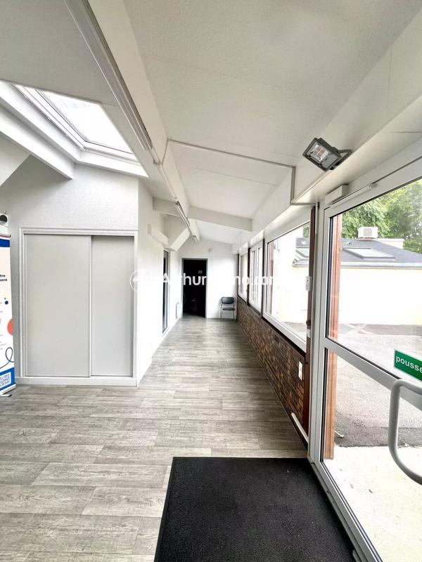 Bureau - 21 m² - 1 pièce