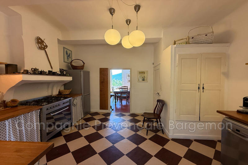 Appartement - 70 m² - 4 pièces