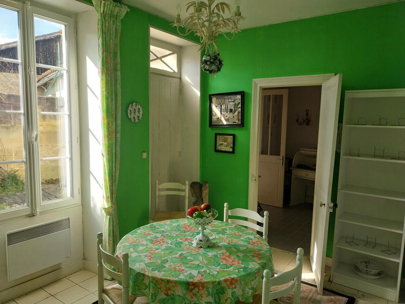 Maison - 92 m² - 5 pièces