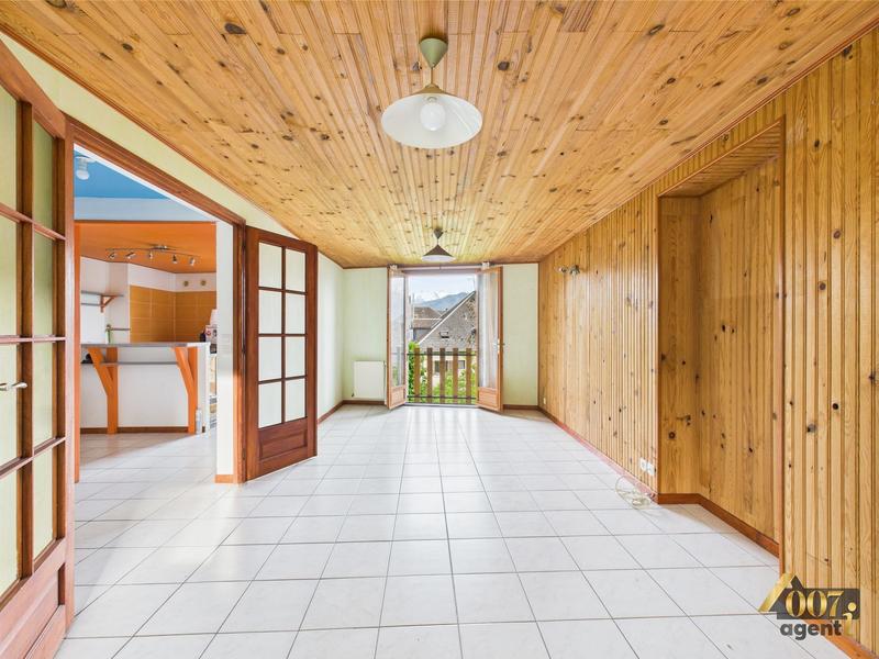 Maison - 140 m² - 6 pièces