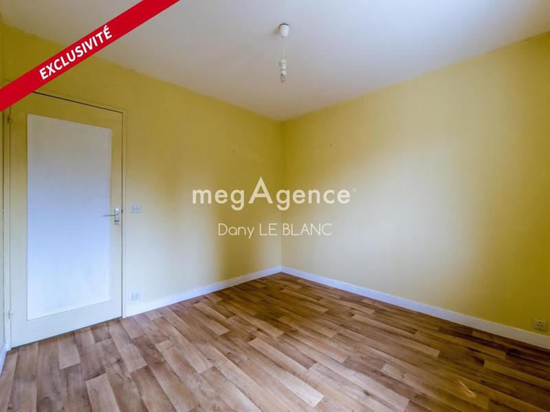 Maison - 93 m² - 5 pièces