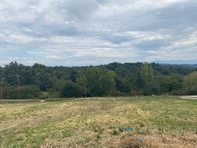 Terrain constructible - 689 m²