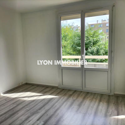 Appartement - 63 m² - 4 pièces