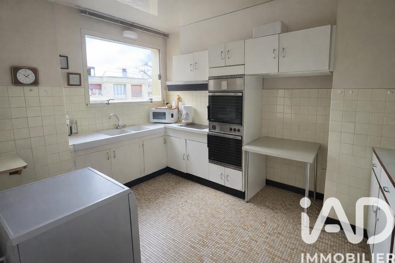 Appartement - 140 m² - 6 pièces