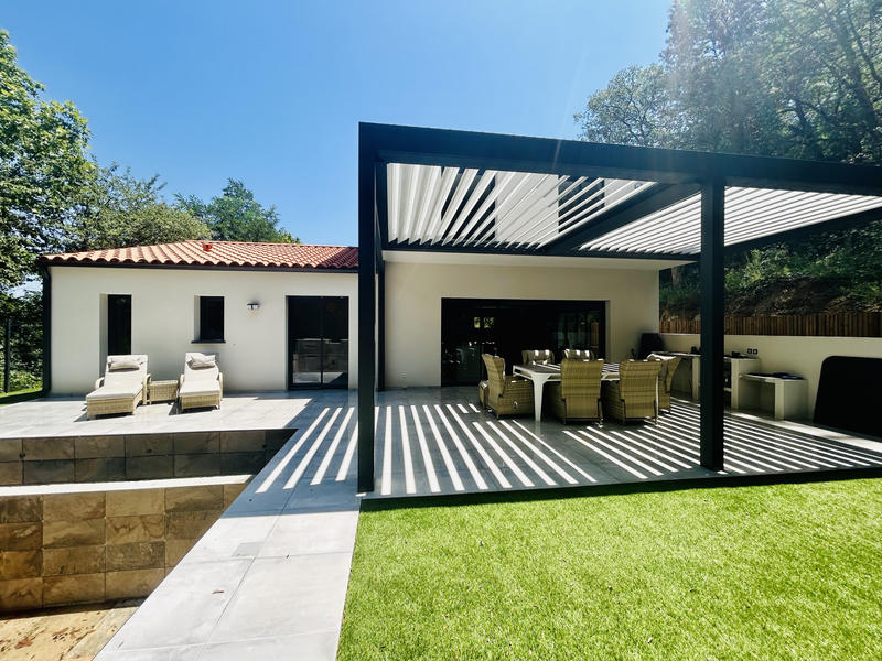 Maison - 145 m² - 5 pièces