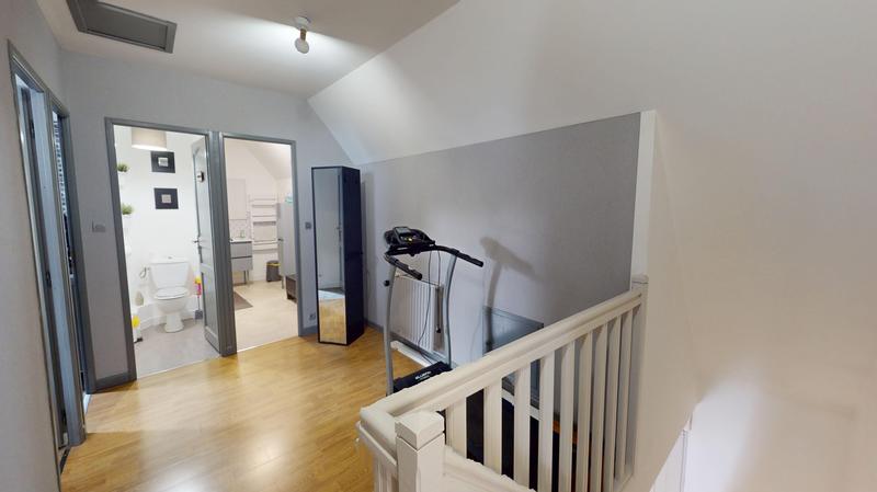 Maison - 138 m² - 6 pièces