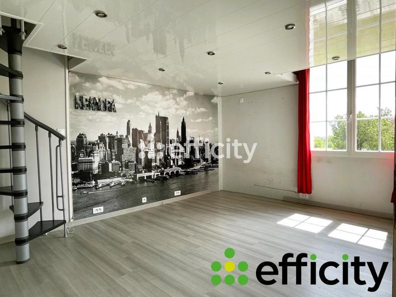 Maison - 179 m² - 5 pièces