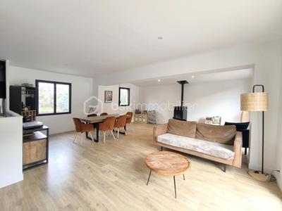 Maison - 120 m² - 5 pièces