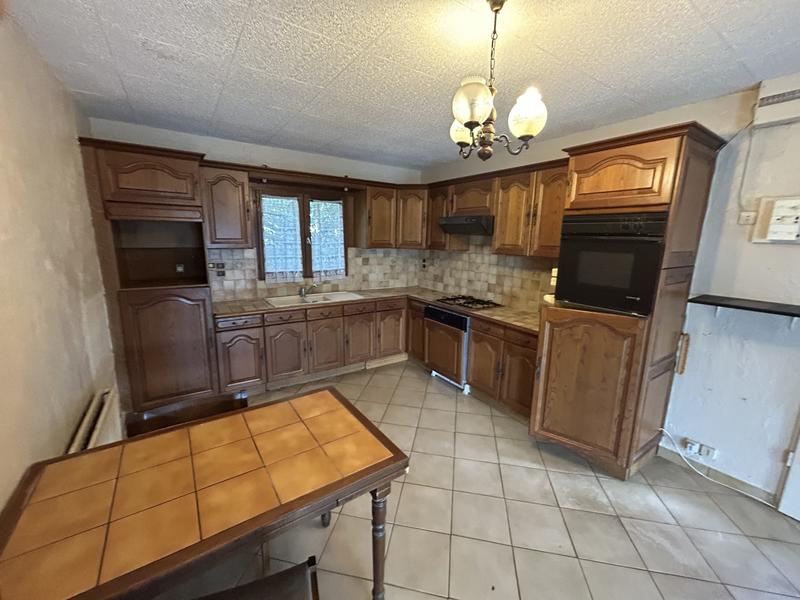 Maison - 87 m² - 5 pièces