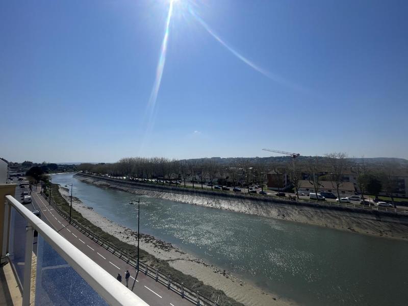 Appartement - 132 m² - 3 pièces