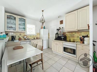 Maison - 105 m² - 4 pièces