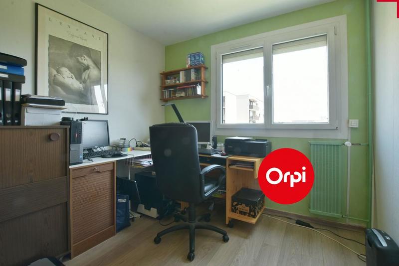 Appartement - 90 m² - 5 pièces