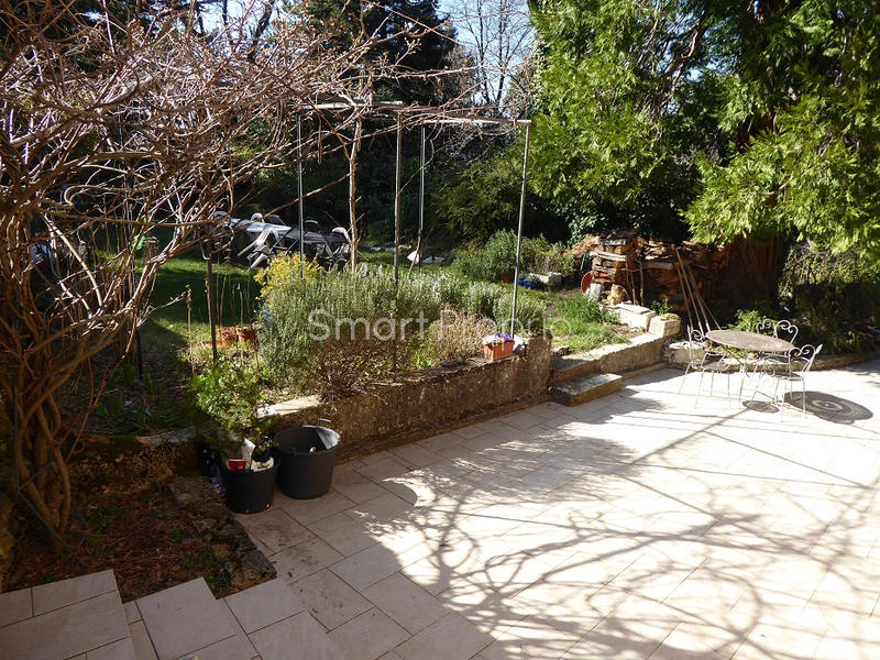 Propriété - 330 m² - 15 pièces