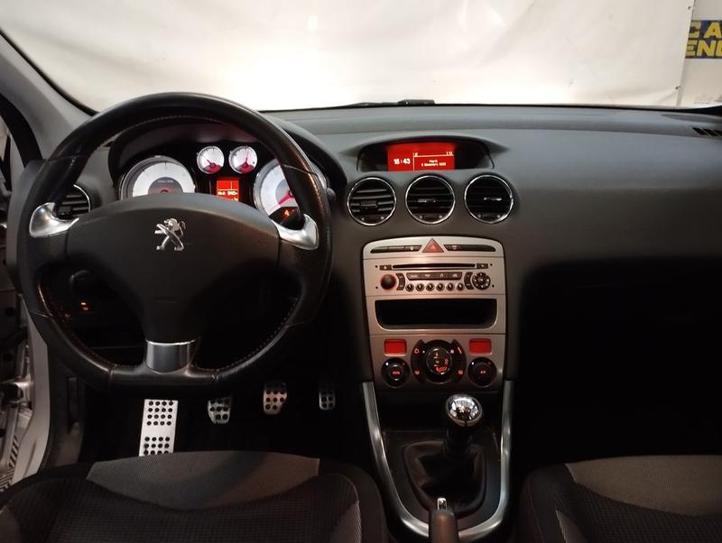 Peugeot 308 1.6 E Hdi 112 5p