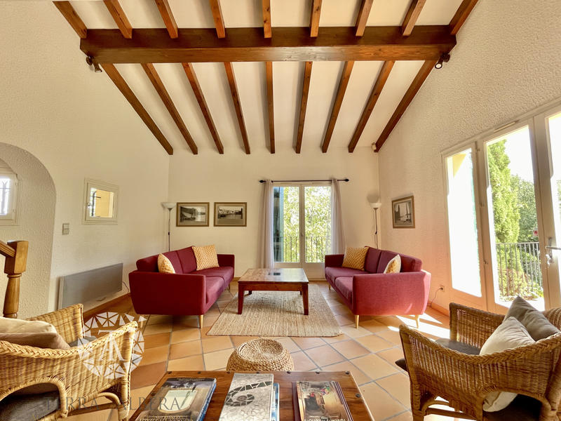 Villa - 192 m² - 6 pièces