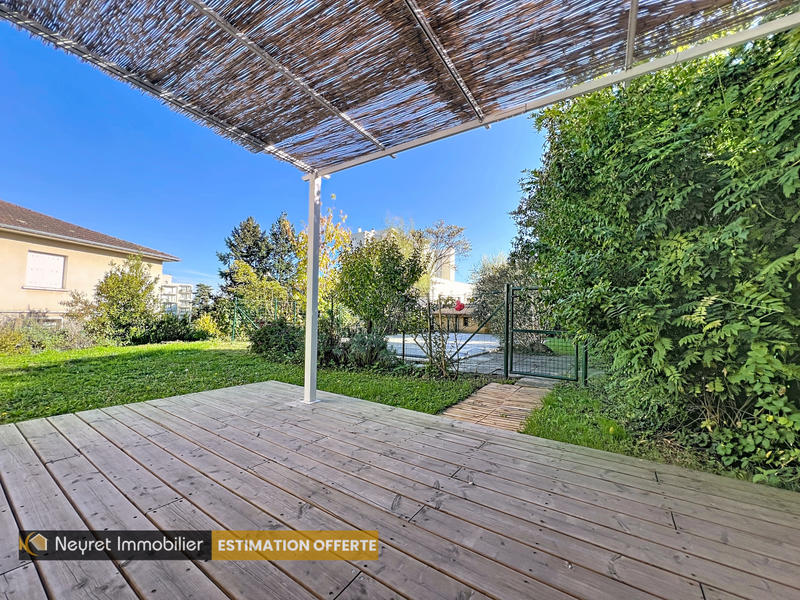 Maison - 108 m² - 5 pièces