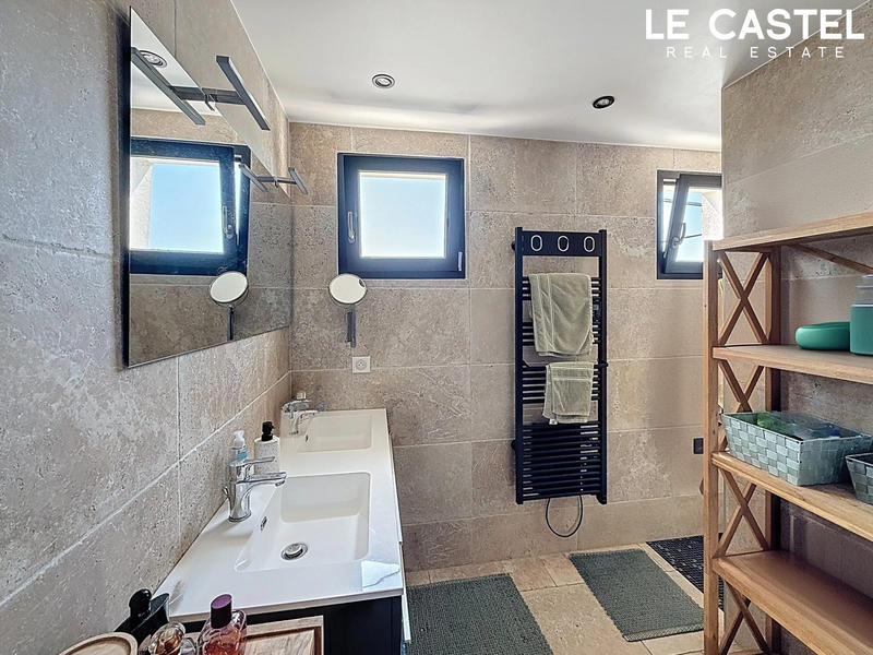 Maison contemporaine - 95 m² - 4 pièces