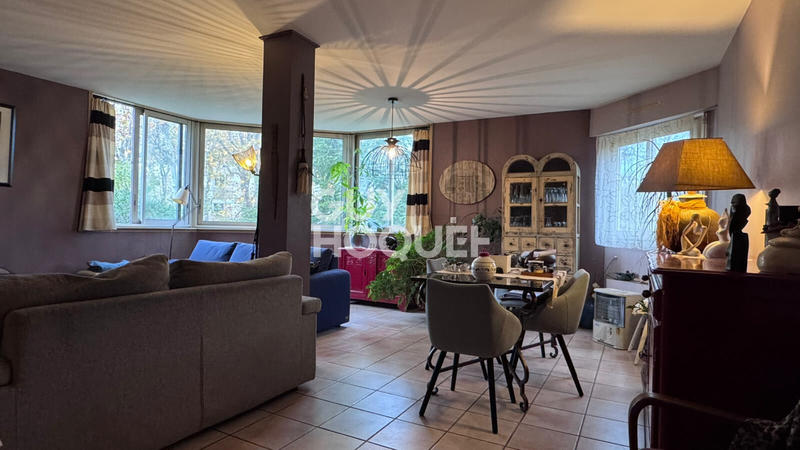 Appartement - 117 m² - 6 pièces