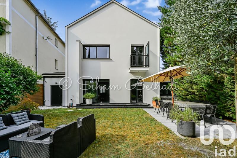 Maison - 190 m² - 6 pièces