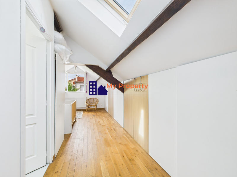 Maison - 108 m² - 5 pièces