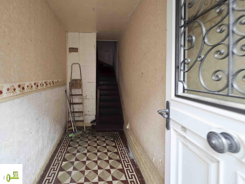 Immeuble - 93 m² - 4 pièces