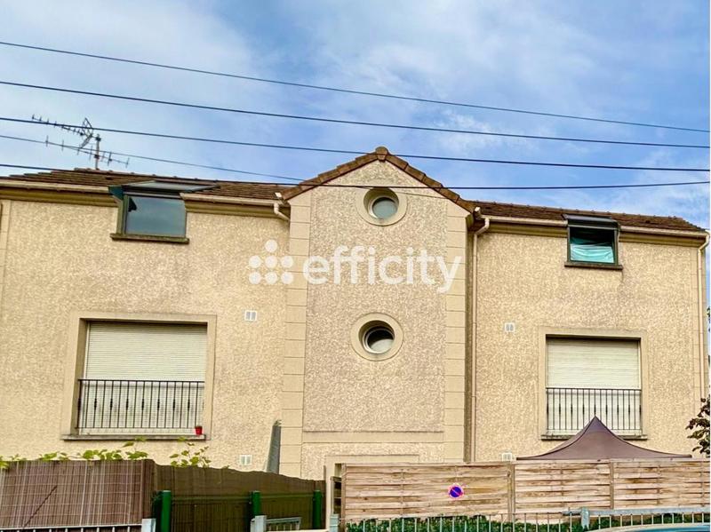 Immeuble - 200 m² - 10 pièces