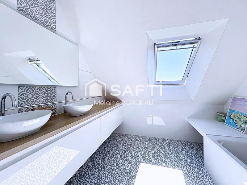 Maison - 127 m² - 6 pièces