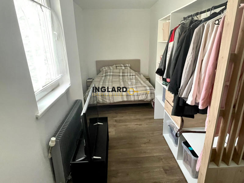 Appartement - 80 m² - 5 pièces