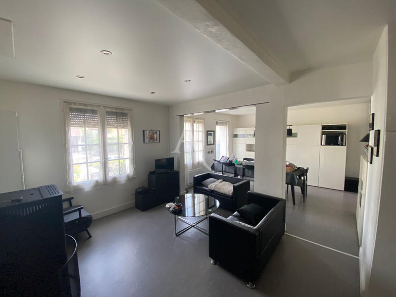 Maison - 77 m² - 4 pièces