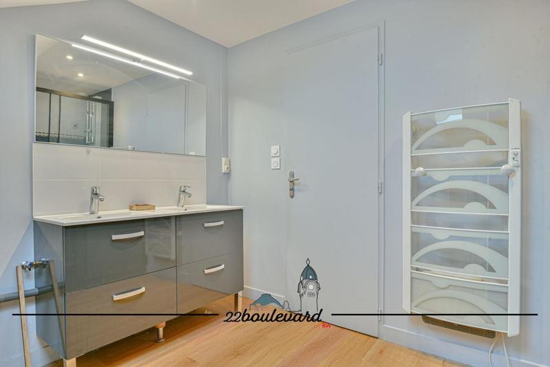 Pavillon - 174 m² - 6 pièces