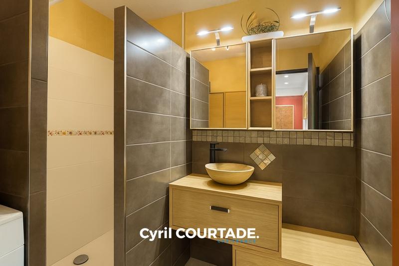 Appartement - 96 m² - 3 pièces