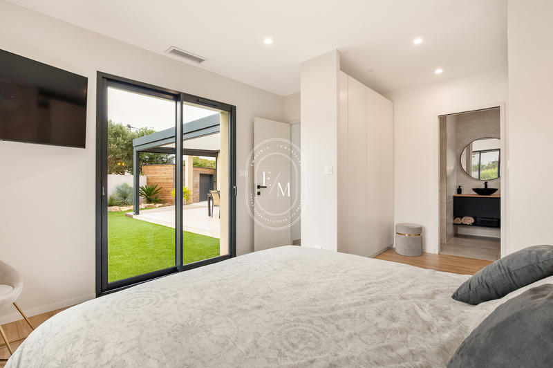 Villa - 142 m² - 5 pièces