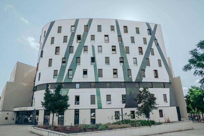 Studio - 24 m² - 1 pièce