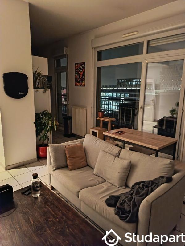 Chambre - 12 m² - 1 pièce