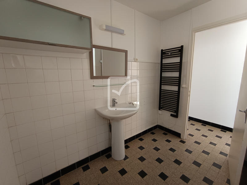 Maison de village - 219 m² - 10 pièces