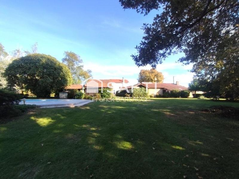 Maison - 163 m² - 6 pièces