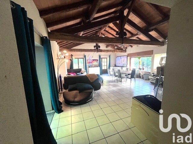 Maison - 157 m² - 6 pièces