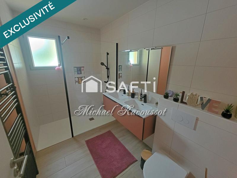 Maison - 142 m² - 6 pièces