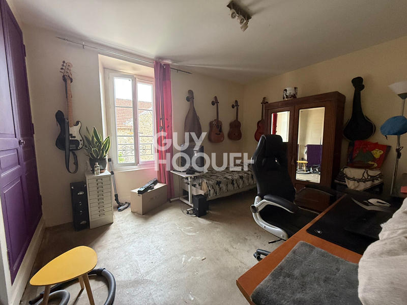 Maison - 295 m² - 5 pièces