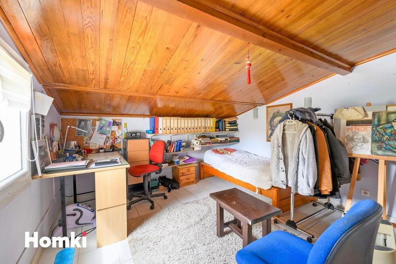 Maison - 394 m² - 12 pièces